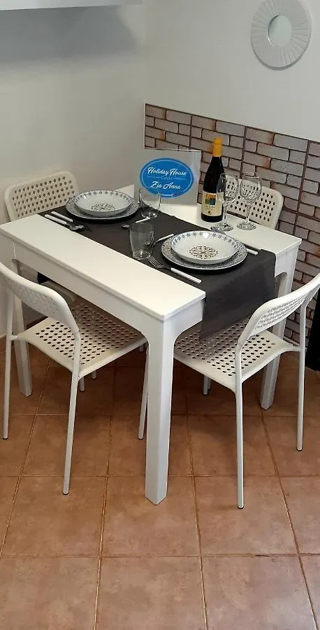 Casa vacanze Holiday House Zia Anna Villa Cefalù Italia